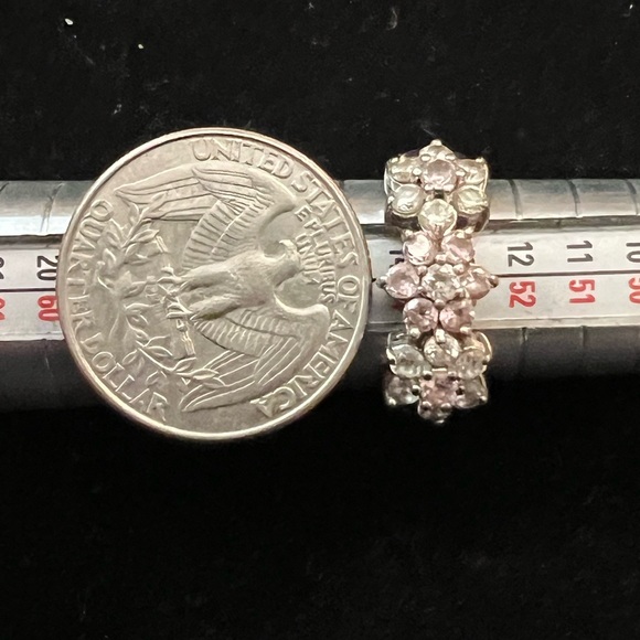 925 STERLING SILVER PINK AND WHITE FLOWER CZ RING. 6.5 - Picture 6 of 7